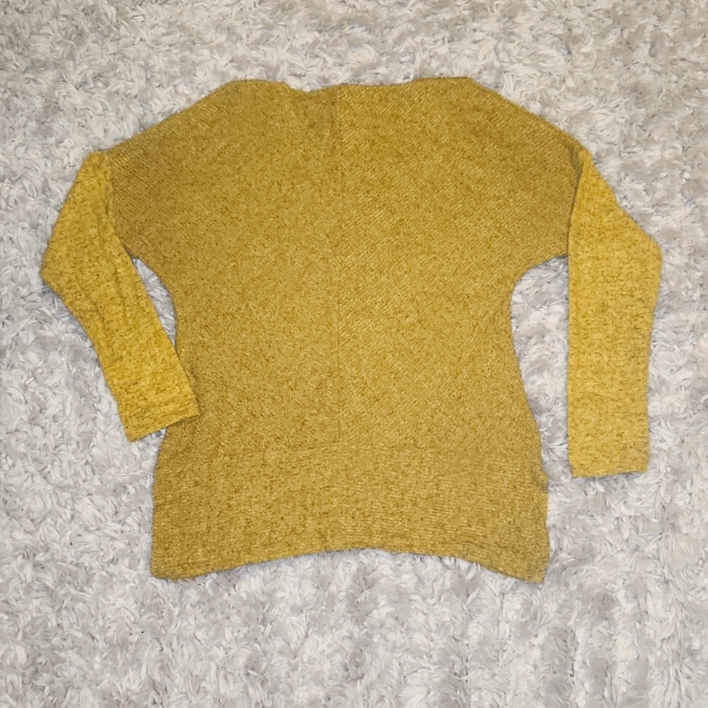 Long sleeve fashion top